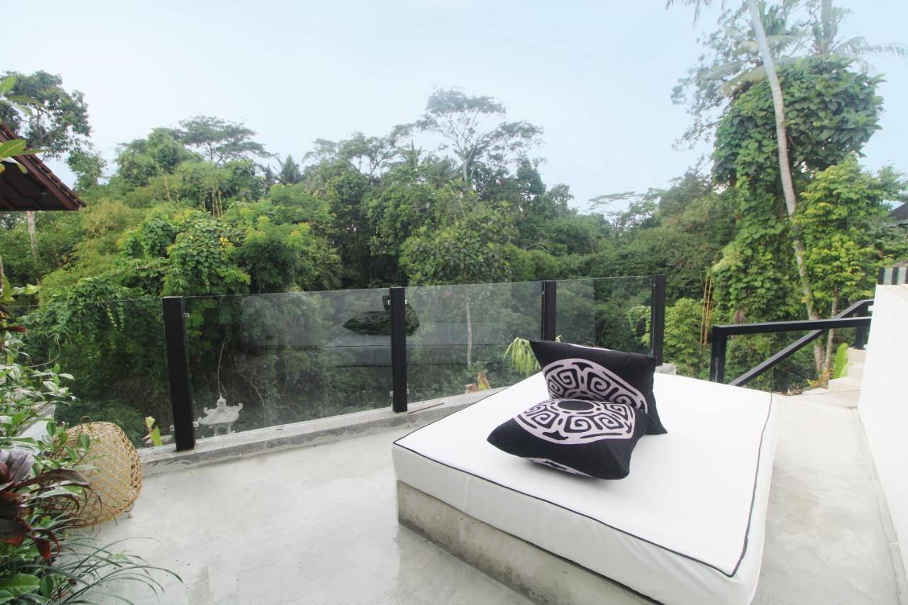 Jungle'S Door Ubud By Love Is Simple Exterior photo
